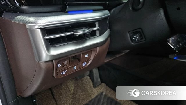 Hyundai Grandeur Hybrid (GN7) 2023 Белый из Кореи, фото 4