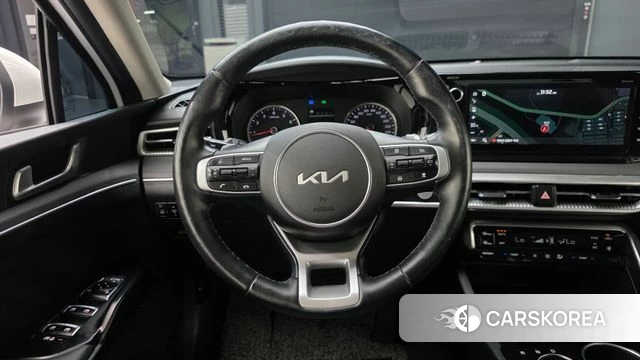 Kia K5 3rd generation 2022 Белый из Кореи, фото 4
