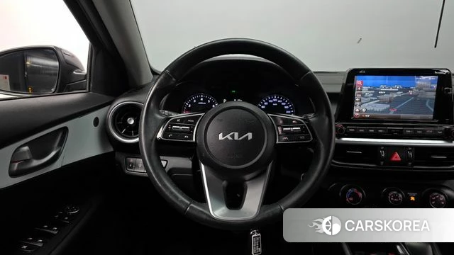 Kia The New K3 2nd generation 2022 Серый из Кореи, фото 4