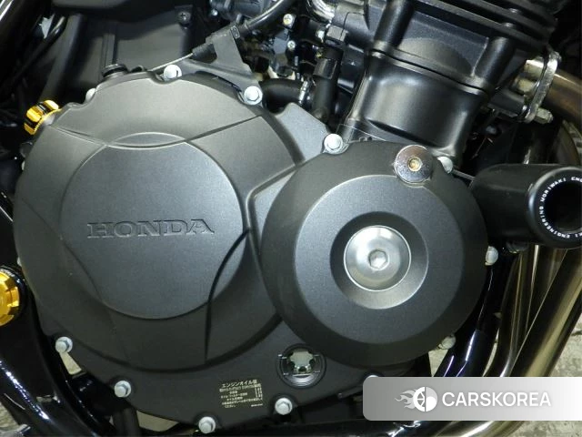 Проданный Honda CB400SF ABS 2013 из Японии, фото 4