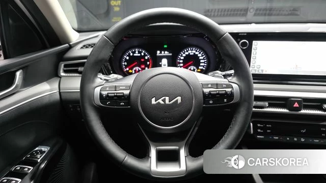Kia K5 3rd generation 2023 Белый из Кореи, фото 4