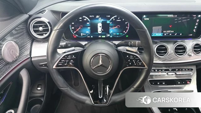 Mercedes-Benz E-Class W213 2022 Белый из Кореи, фото 4