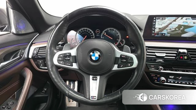 BMW 5 Series (G30) 2018 Серый из Кореи, фото 4