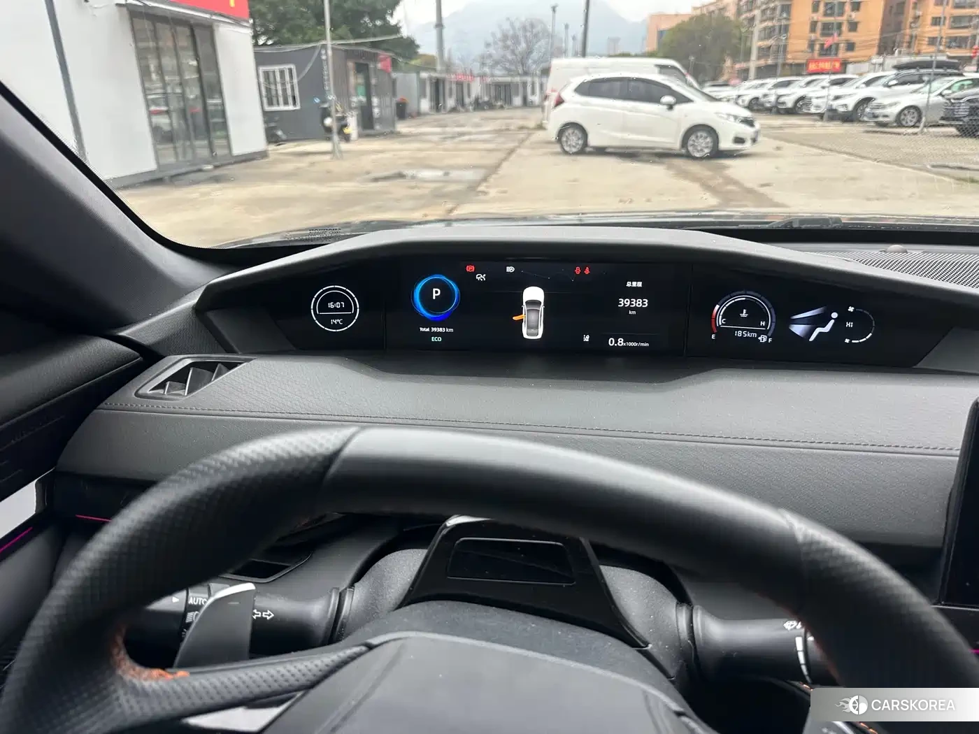 Chang'an UNI-V 2023 Silver/gray из Китая, фото 4