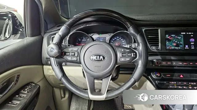 Kia The New Carnival 2018 Белый из Кореи, фото 4