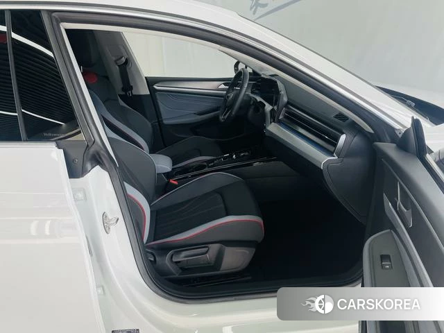 Volkswagen Lingdu 2024 Белый из Китая, фото 4