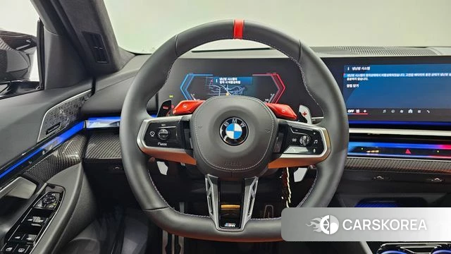 BMW M5 (G90) 2026 Серый из Кореи, фото 4