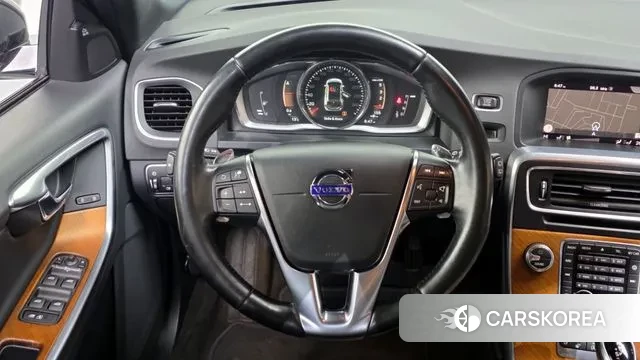 Volvo V60 Cross-Country 2018 Белый из Кореи, фото 4