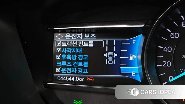 Ford Explorer 2018 Белый из Кореи, фото 5