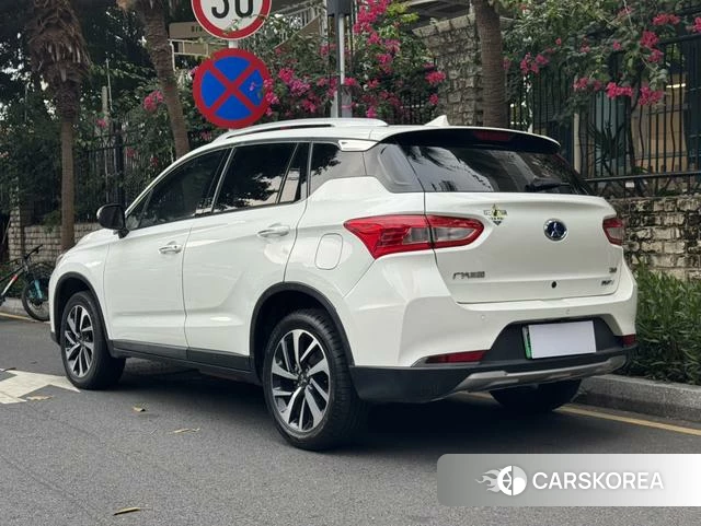 GAC Group Qizhi PHEV 2019 Белый из Китая, фото 5