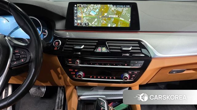 BMW 5 Series (G30) 2018 Серый из Кореи, фото 5