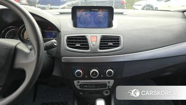 Renault Korea (Samsung) SM3 Neo 2019 Серебряный из Кореи, фото 5