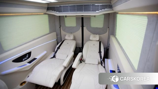 Mercedes-Benz Sprinter 2023 Черный из Кореи, фото 5
