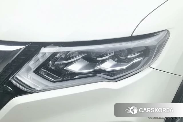 Nissan Qijun 2020 Белый из Китая, фото 5
