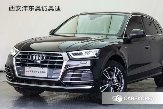 Audi Q5L 2021 Черный из Китая, фото 5
