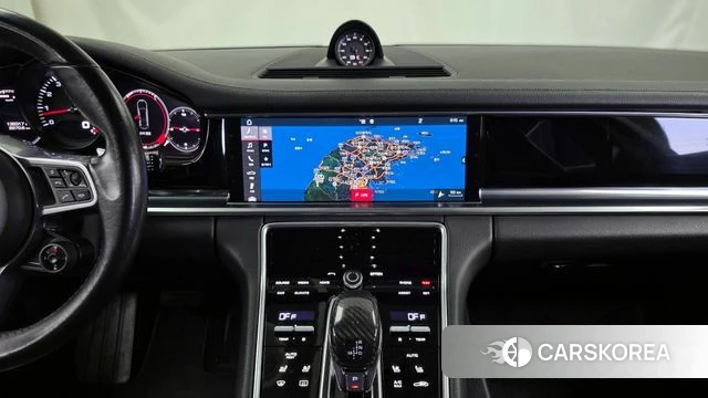 Porsche Panamera (971) 2018 Белый из Кореи, фото 5