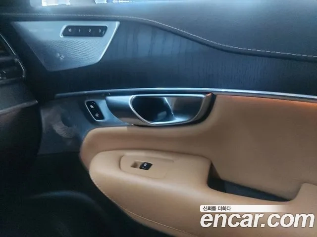 Volvo XC90 second Generation 2021 Белый из Кореи, фото 5