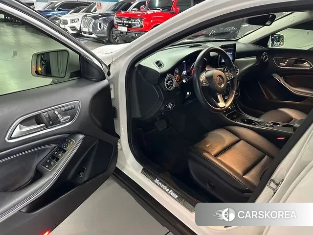 Mercedes-Benz GLA-Class X156 2018 Белый из Кореи, фото 5