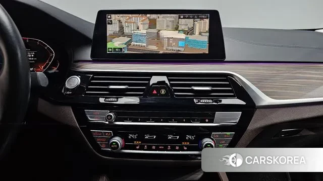 BMW 5 Series (G30) 2020 Белый из Кореи, фото 5