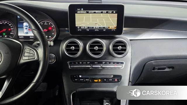 Mercedes-Benz GLC-Class X253 2019 Белый из Кореи, фото 5