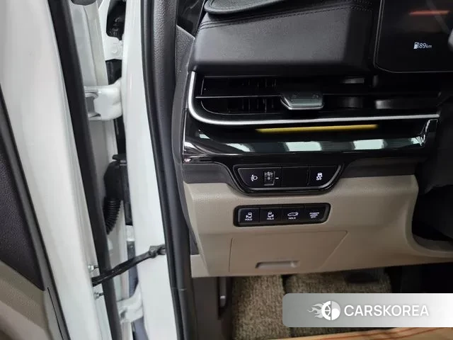 Kia The New Carnival 4th Generation 2025 Белый из Кореи, фото 5