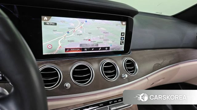 Mercedes-Benz E-Class W213 2022 Черный из Кореи, фото 5