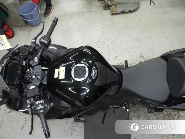 Проданный Kawasaki NINJA1100 SX 2025 из Японии