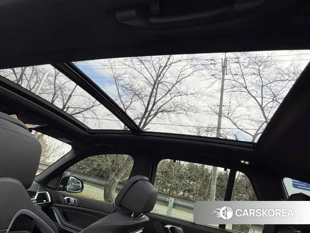 BMW X5 (G05) 2025 Черный из Кореи, фото 5