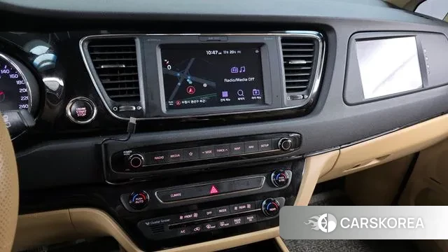 Kia The New Carnival 2020 Белый из Кореи, фото 5