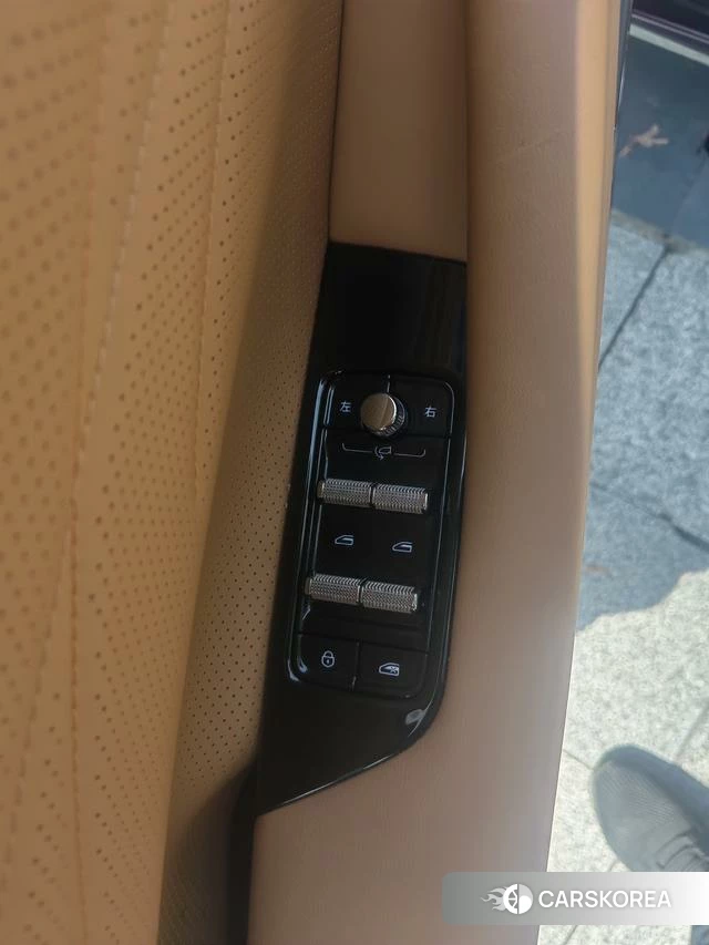 Geely Galaxy Galaxy Sparkle 8 PHEV 2025 Зеленый из Китая, фото 5