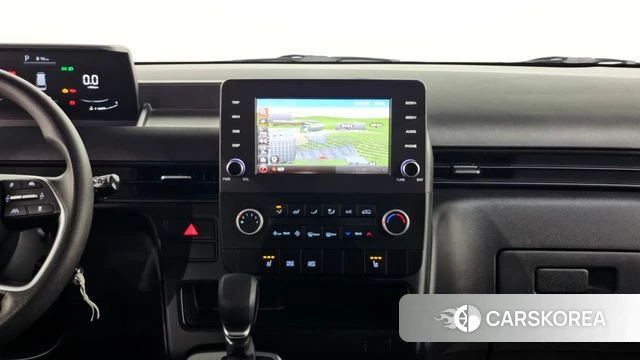 Hyundai Staria 2023 Серебристо-серый из Кореи, фото 5