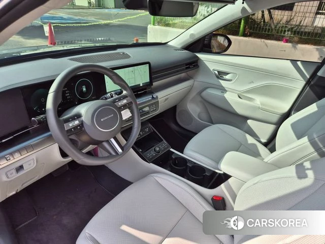 Hyundai Kona (SX2) 2026 Серый из Кореи, фото 5
