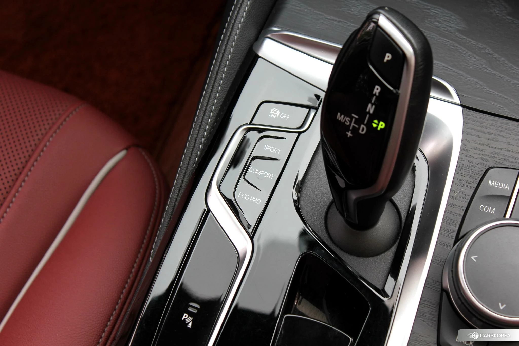 BMW 5 series 2020 Черный из Китая, фото 5