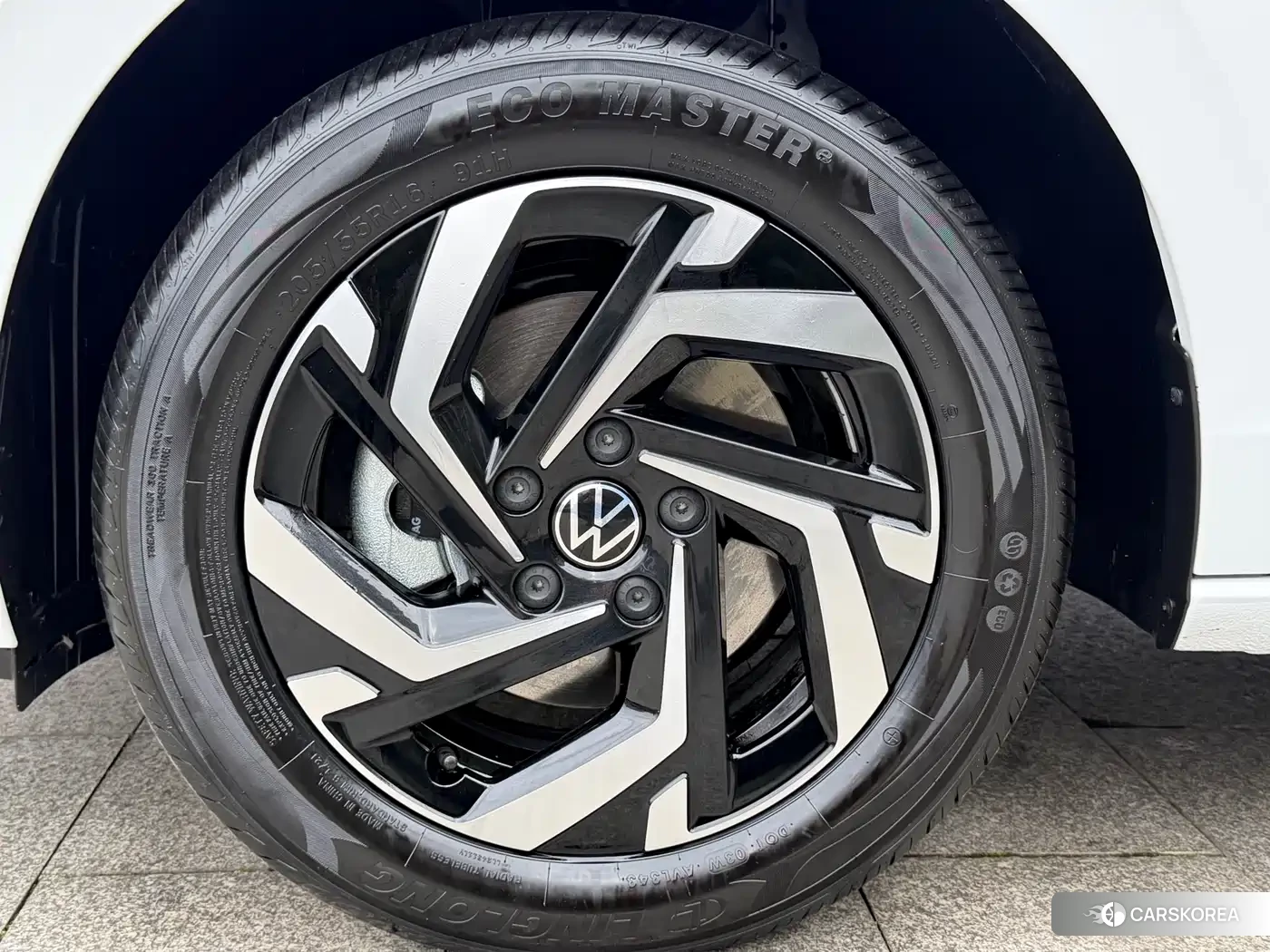 Volkswagen Lavida 2026 Белый из Китая, фото 5