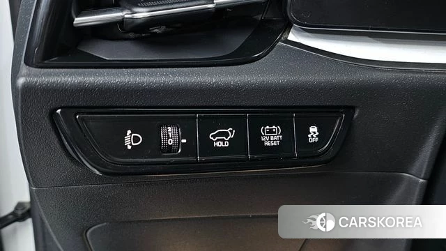 Kia Di Ol Nu Niro 2022 Белый из Кореи, фото 5