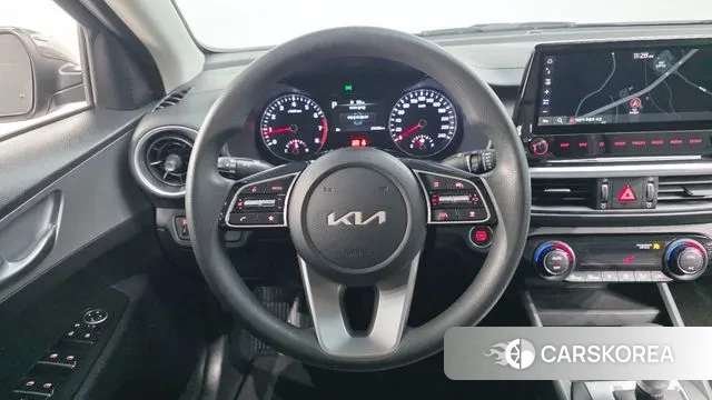 Kia The New K3 2nd generation 2021 Серый из Кореи, фото 5