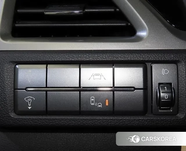 Ssangyong Beautiful Korando 2019 Красный из Кореи, фото 5