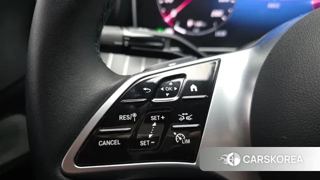 Mercedes-Benz C-Class W206 2024 Белый из Кореи, фото 5