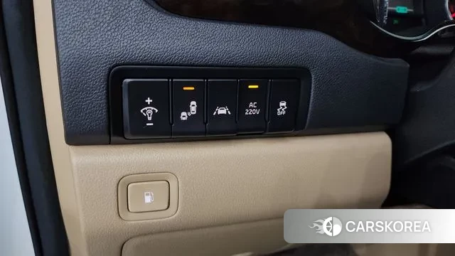 Kia The New Carnival 2018 Белый из Кореи, фото 5