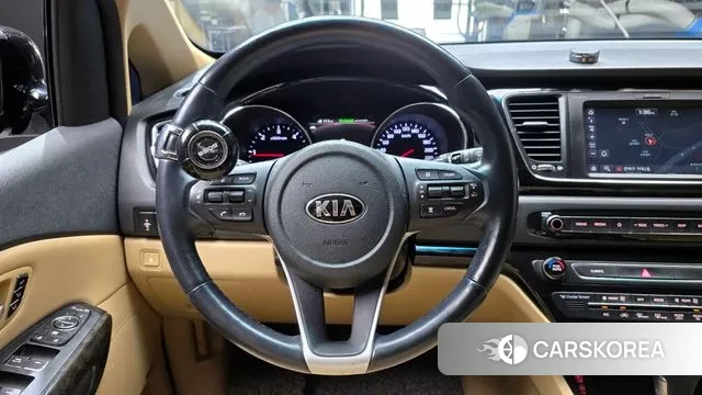 Kia The New Carnival 2018 Черный из Кореи, фото 5