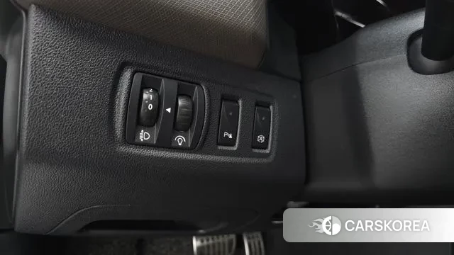 Renault Korea (Samsung) Clio 2018 Белый из Кореи, фото 5