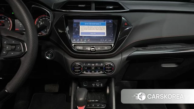 Chevrolet (GM Daewoo) Trailblazer 2021 Небесно-голубой из Кореи, фото 5