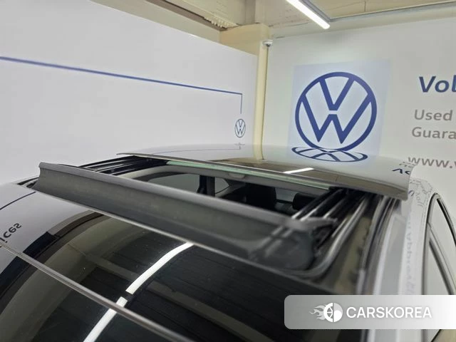 Volkswagen 7th Generation of Jetta 2024 Серебристо-серый из Кореи, фото 5