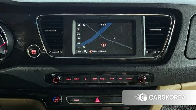 Kia The New Carnival 2018 Белый из Кореи, фото 5