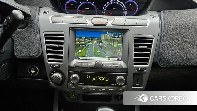 Ssangyong Korando Turismo 2018 Черный из Кореи, фото 5