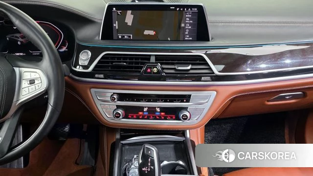 BMW 7 Series (G11) 2020 Черный из Кореи, фото 5