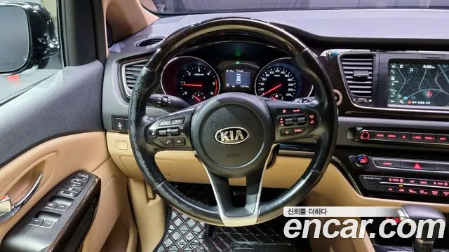 Kia The New Carnival id 2695735 из Кореи 5