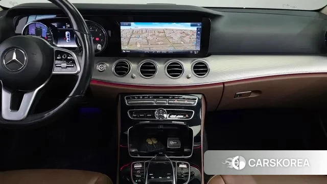 Mercedes-Benz E-Class W213 2019 Белый из Кореи, фото 5