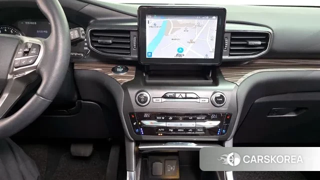 Ford Explorer 6th Generation 2020 Белый из Кореи, фото 5