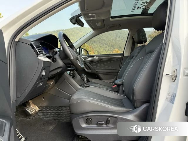 Volkswagen Tiguan L 2022 Белый из Китая, фото 5
